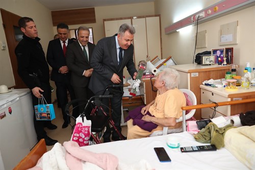 Valimiz Dr. Süleyman Elban, 2023’ün Son Saatlerinde Çeşitli Ziyaretler Gerçekleştirdi